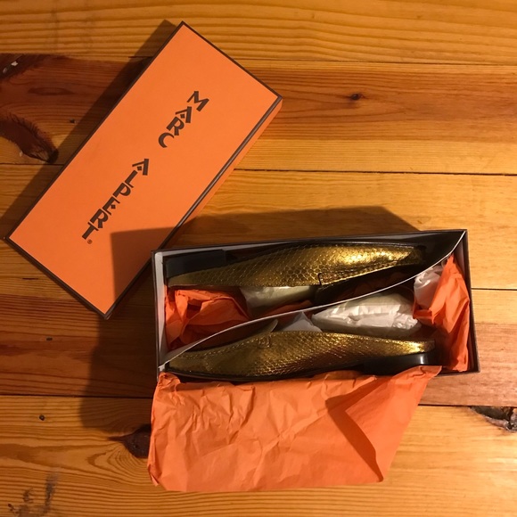 Marc Alpert Bronze Snakeskin Loafer Flats, NWB, 8 - Picture 2 of 10